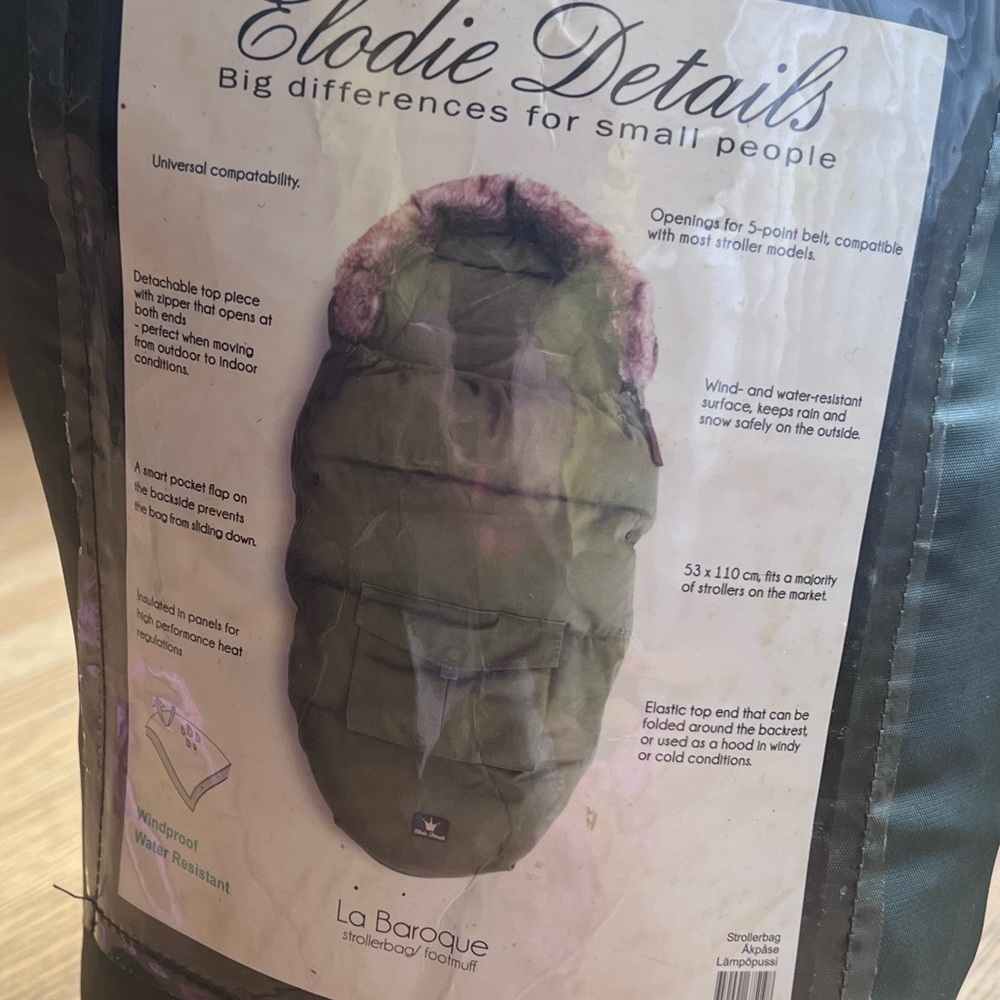 Eloise Details light weight down stroller cover
